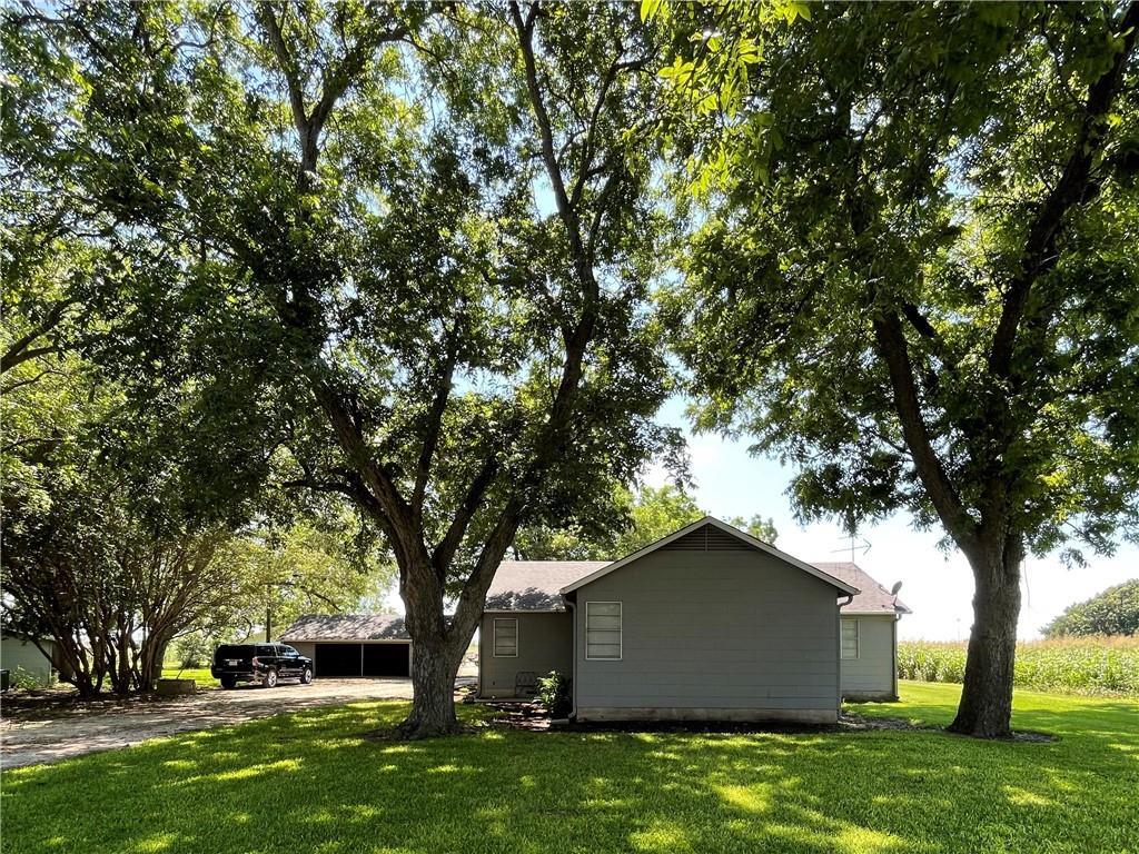 4213 N Main St, Taylor, TX à vendre Photo de l’immeuble– Image 1 sur 37