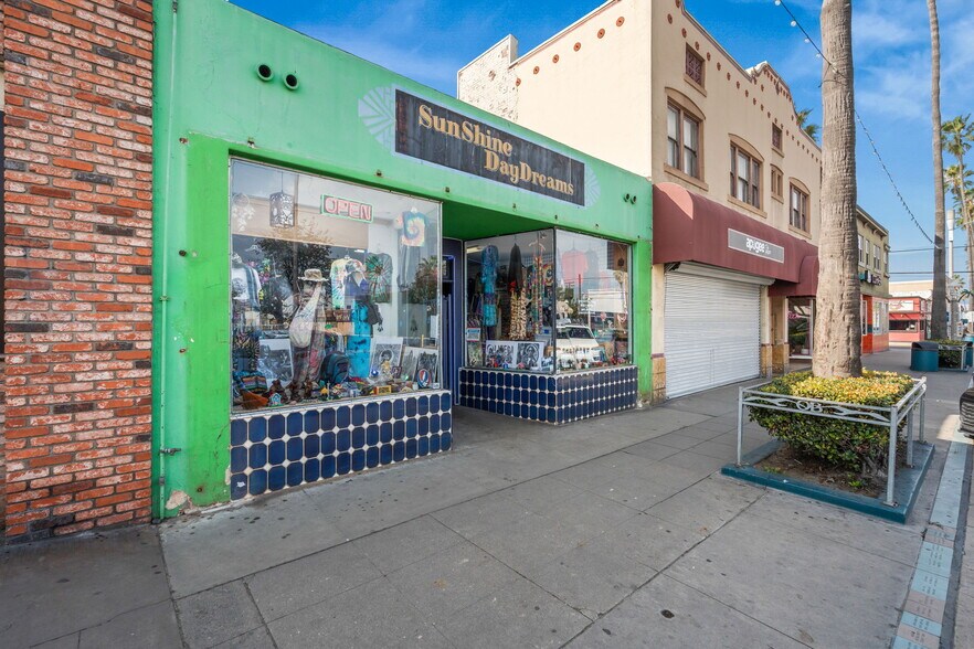 4975-4979 Newport Ave, San Diego, CA à vendre - Photo de l’immeuble – Image 2 sur 18