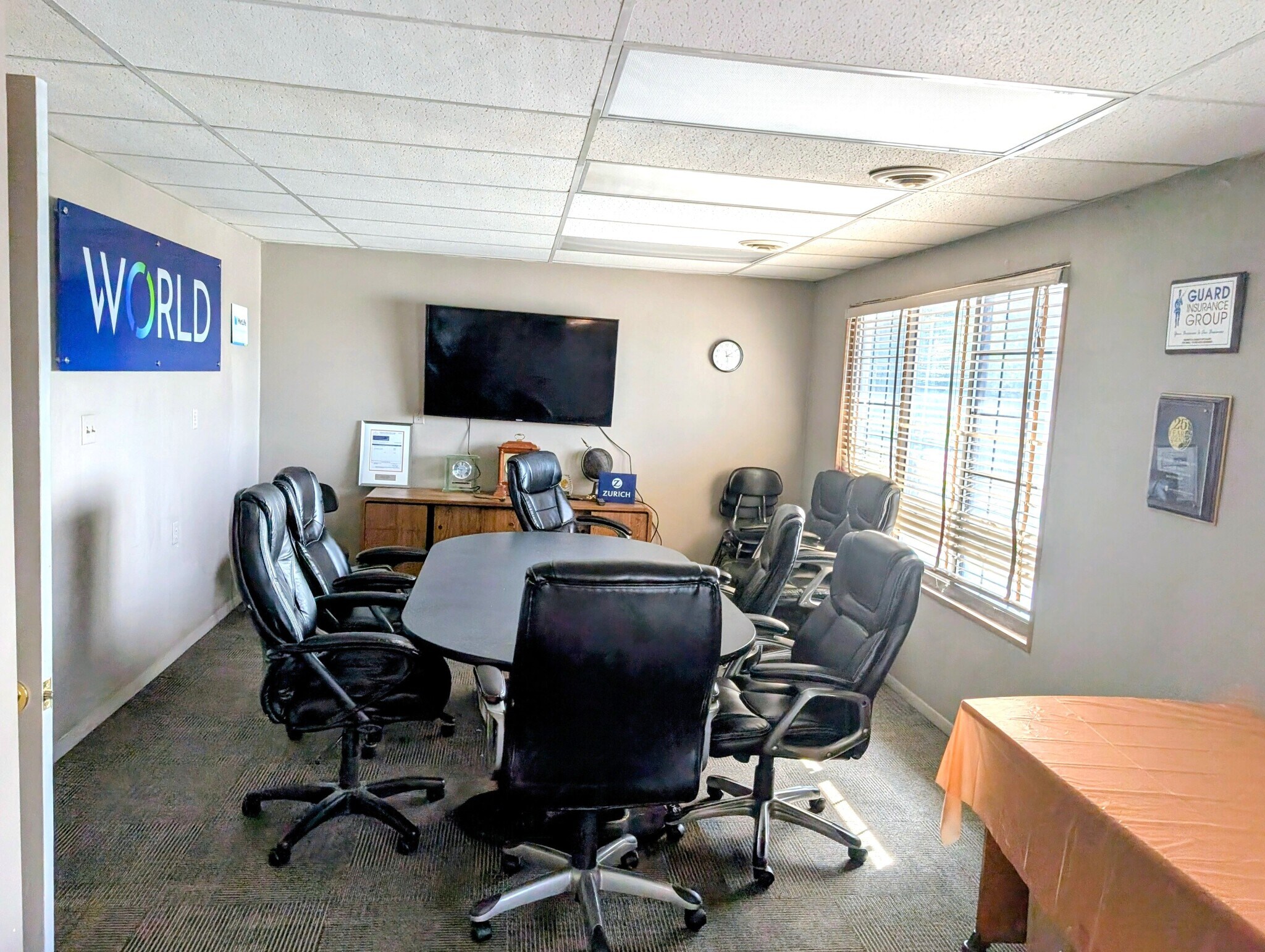 211 Schraffts Dr, Waterbury, CT à louer Photo intérieure– Image 1 sur 5