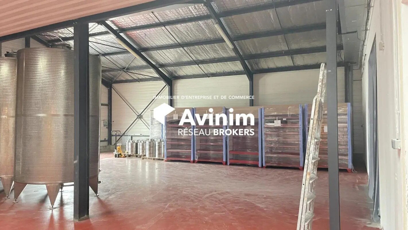 Local commercial dans Beaucaire à louer Photo intérieure– Image 1 sur 5