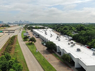 Plus de détails pour 7505-7563 South Fwy, Houston, TX - Bureau, Local d'activités à louer