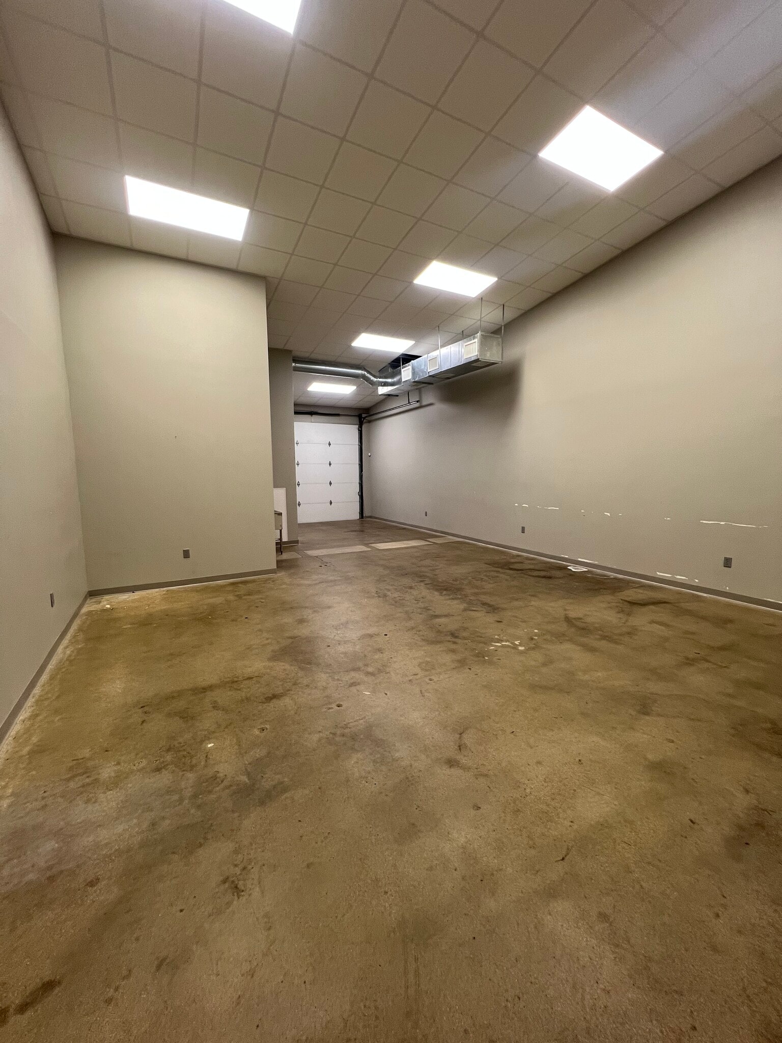 11363 Denton Dr, Dallas, TX à louer Photo intérieure– Image 1 sur 4