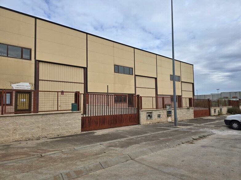 Calle Ínsula de Barataria, 3, Toledo, Toledo à vendre - Photo de l’immeuble – Image 2 sur 2