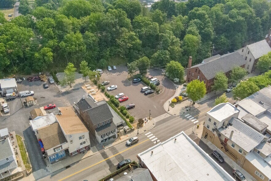 142 N Main St, Souderton, PA à louer - Aérien – Image 3 sur 17