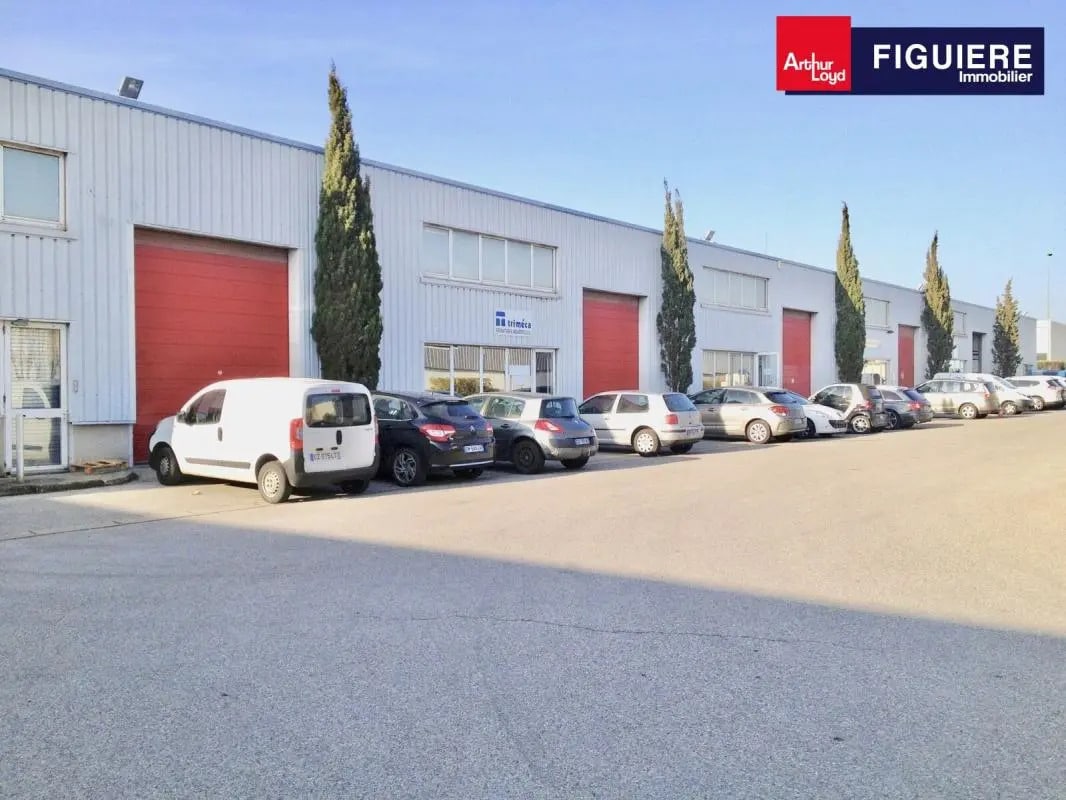 17 Avenue De Londres, Vitrolles à louer Photo principale– Image 1 sur 11