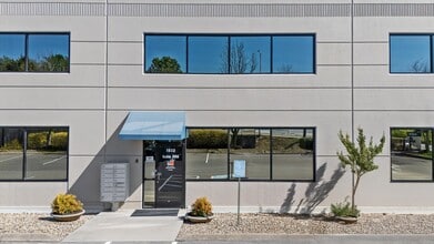 1832 Midpark Rd, Knoxville, TN à louer Photo de l’immeuble– Image 1 sur 17