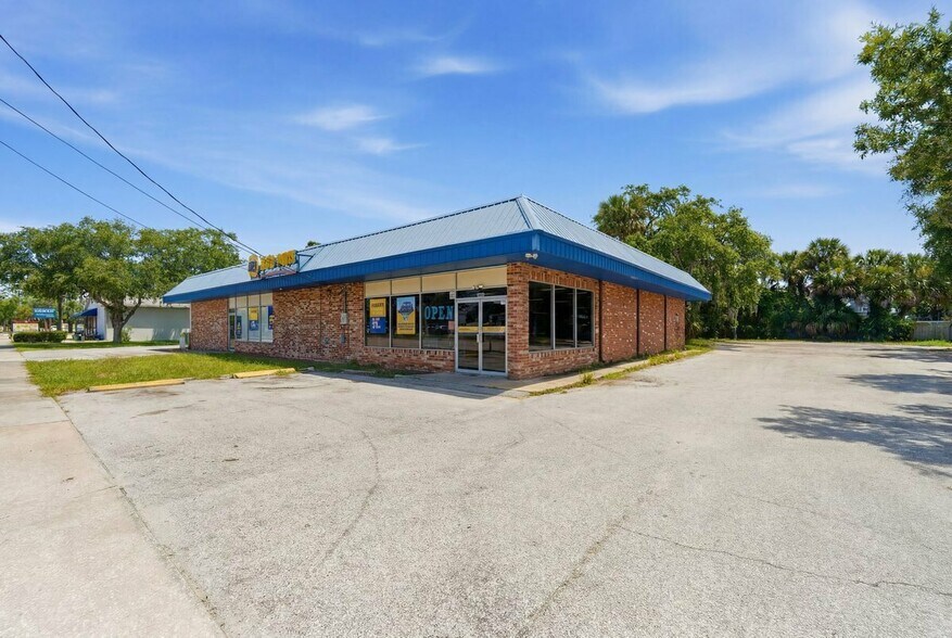 4651 S Ridgewood Ave, Port Orange, FL à vendre - Photo de l’immeuble – Image 1 sur 9