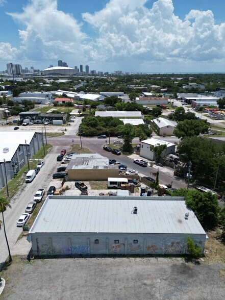 2436 Emerson Ave S, Saint Petersburg, FL à vendre - Photo de l’immeuble – Image 3 sur 7