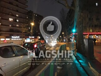 Plus de détails pour Local commercial à louer