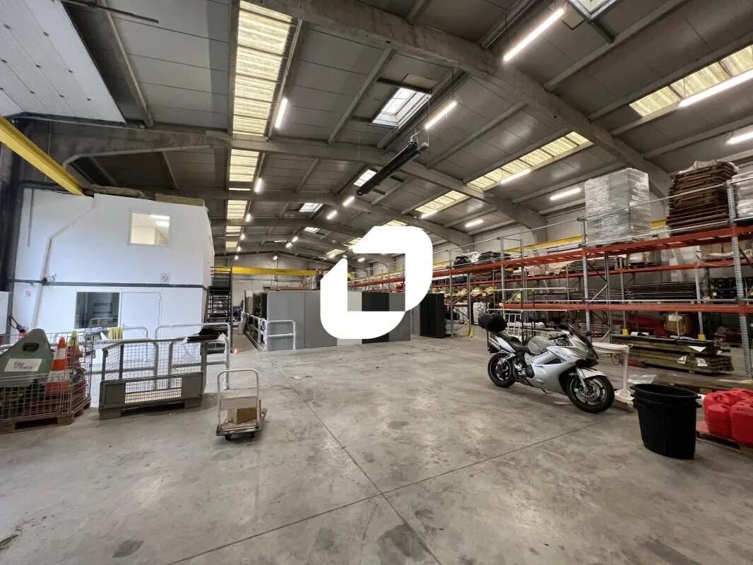 Bureau dans Templeuve-en-Pévèle à louer Photo intérieure– Image 1 sur 19