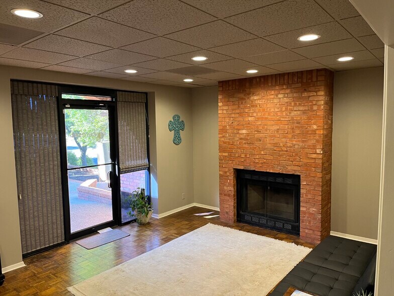 610 S Abe St, San Angelo, TX à louer - Photo de l’immeuble – Image 2 sur 6