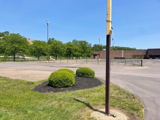 Plus de détails pour 1597 S Washington St, Millersburg, OH - Local commercial à vendre