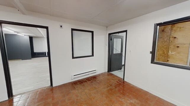 138 E 12th St, Erie, PA à louer - Vidéo sur l’annonce professionnelle – Image 2 sur 33
