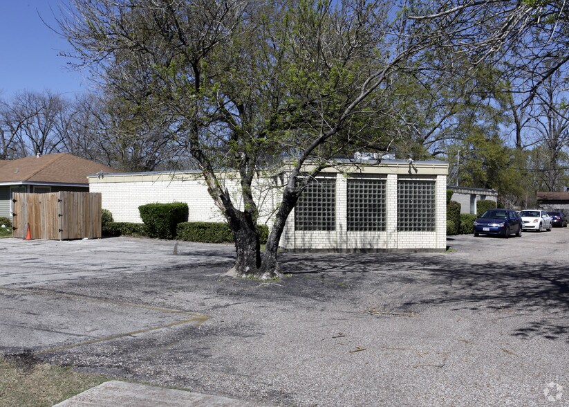 110 W Rosamond St, Houston, TX à vendre - Photo principale – Image 1 sur 2