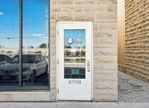 430 Mcneilly Rd, Hamilton, ON à louer Photo de l’immeuble– Image 1 sur 5