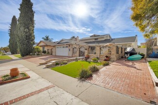 Plus de détails pour 24251 Bark St, Lake Forest, CA - Logement à vendre