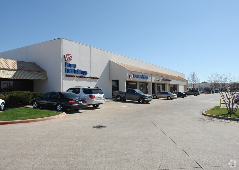 3330 N Galloway Ave, Mesquite, TX à louer - Photo de l’immeuble – Image 2 sur 6