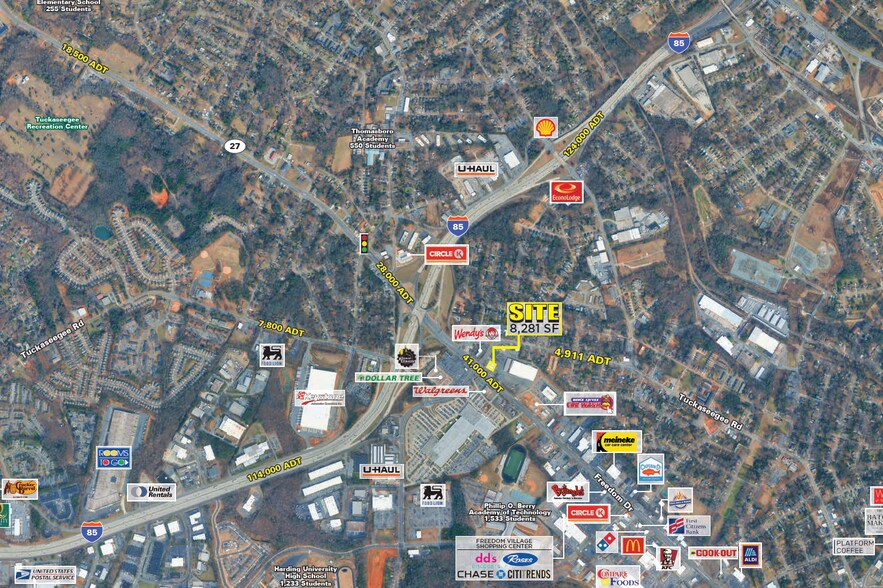 3250 Freedom Dr, Charlotte, NC à louer - Photo principale – Image 1 sur 3