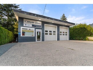 Plus de détails pour 531 Corbett St, Hope, BC - Industriel/Logistique à vendre