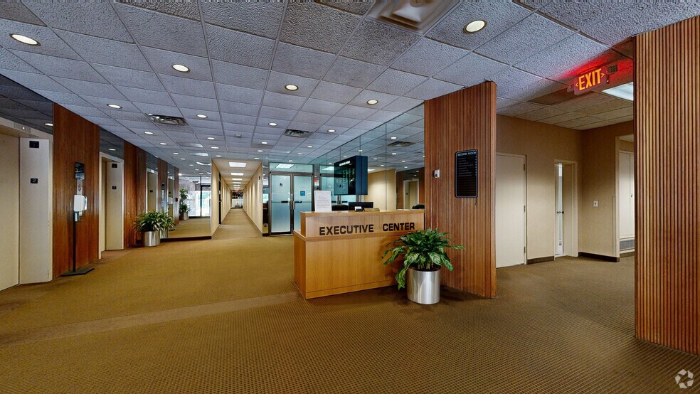 560 Sylvan Ave, Englewood Cliffs, NJ à louer - Numérisation 3D Matterport – Image 2 sur 22