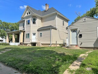 Plus de détails pour 1600 Nebraska St, Sioux City, IA - Logement à vendre