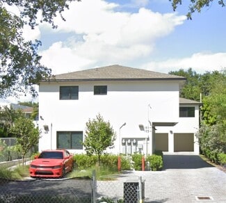 Plus de détails pour 147 NW 61st St, Miami, FL - Logement à vendre