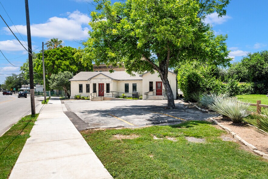 3109 N St Marys St, San Antonio, TX à louer - Photo de l’immeuble – Image 3 sur 21