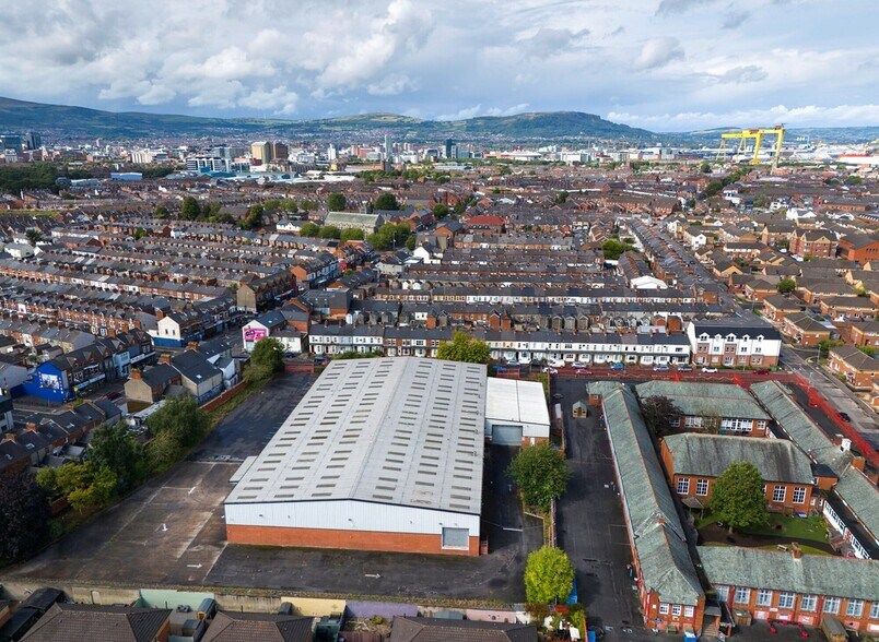 1-5 Redcar St, Belfast à louer - Aérien – Image 2 sur 7