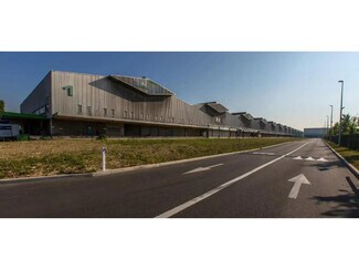 Plus de détails pour Local d'activités à louer