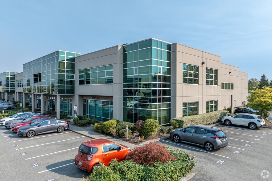 21320 Gordon Way, Richmond, BC à louer - Photo principale – Image 1 sur 4