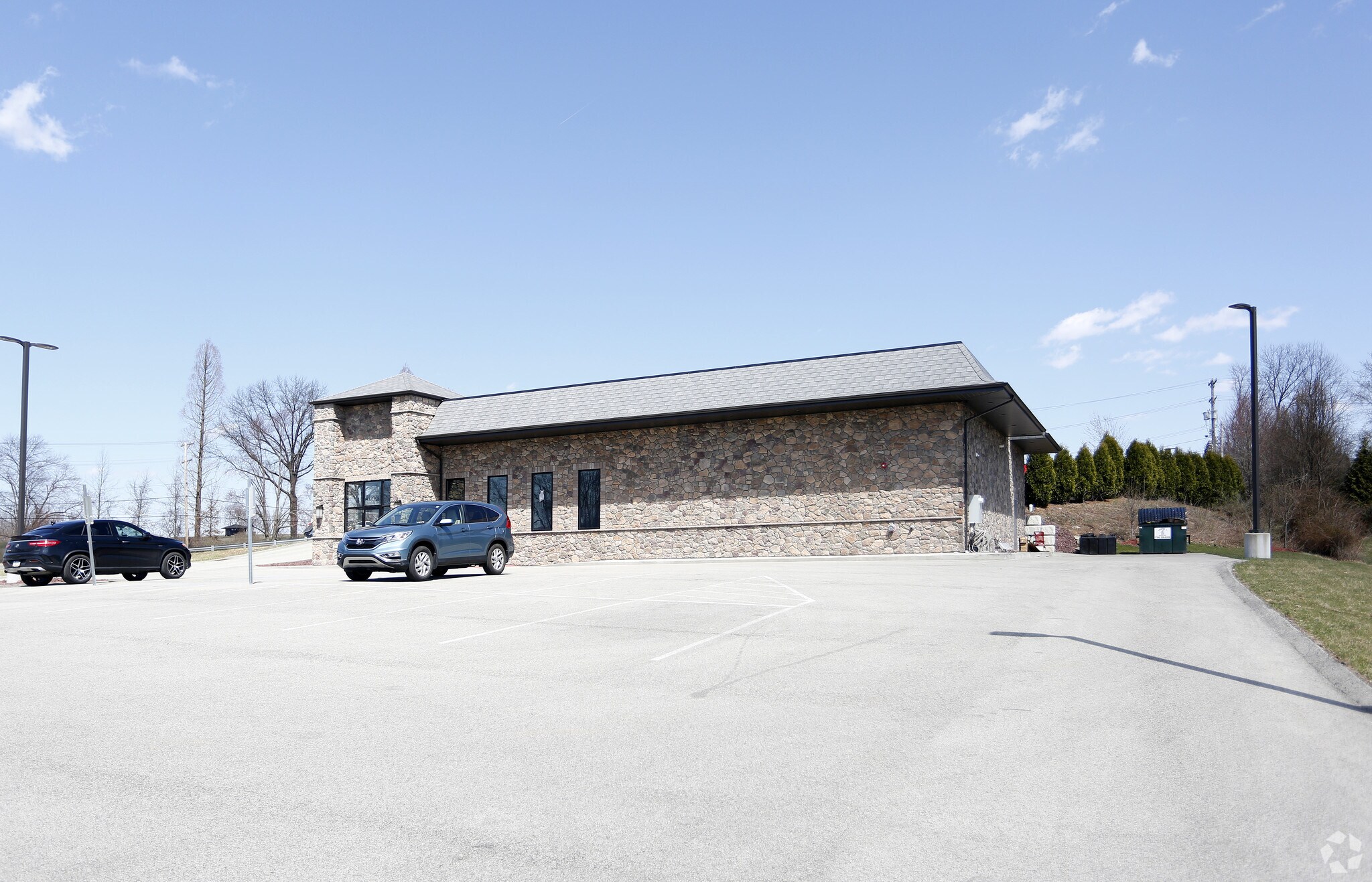 2185 Hulton Rd, Verona, PA à vendre Photo principale– Image 1 sur 5