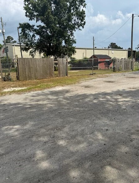 2824 Us-80 Hwy, Savannah, GA à louer - Photo de l’immeuble – Image 3 sur 4