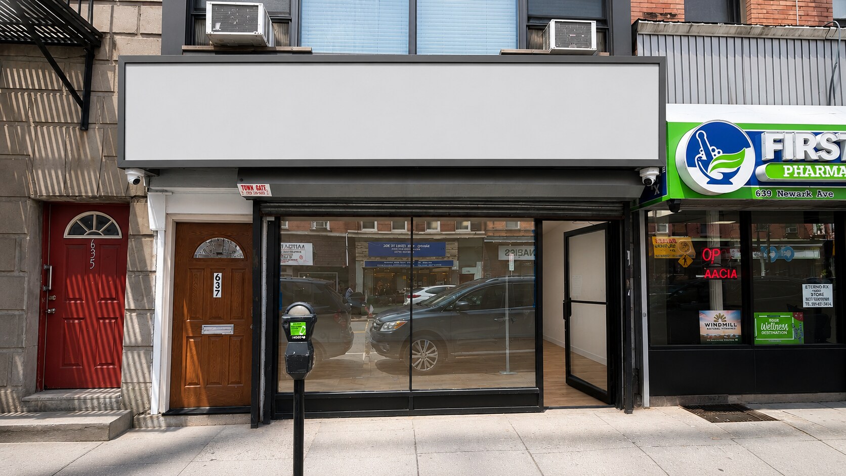 637 Newark Ave, Jersey City, NJ à louer Photo de l’immeuble– Image 1 sur 5