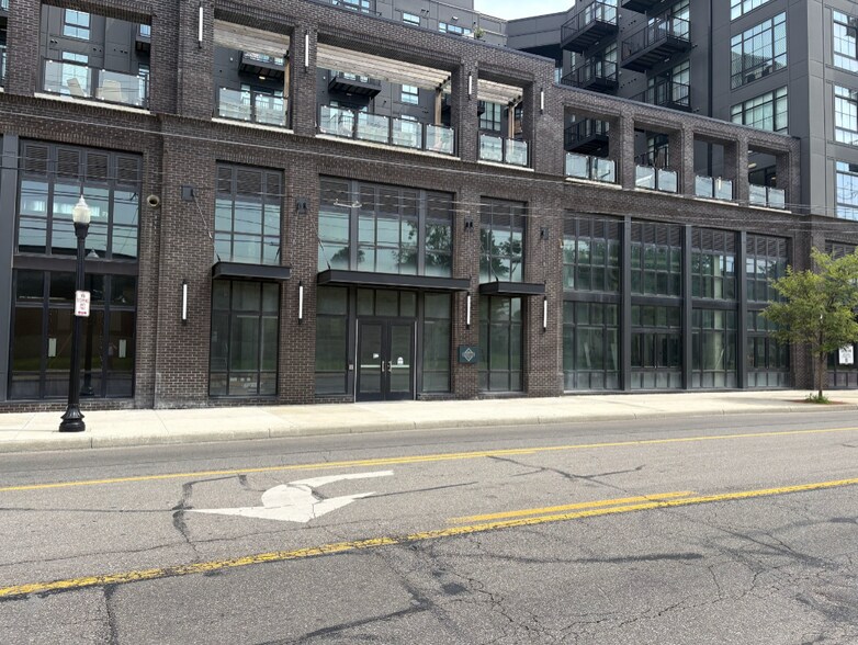 300 E 5th Ave, Columbus, OH à louer - Photo de l’immeuble – Image 3 sur 4
