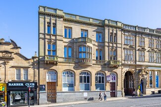 Plus de détails pour 89 Queen St, Morley - Local commercial à louer