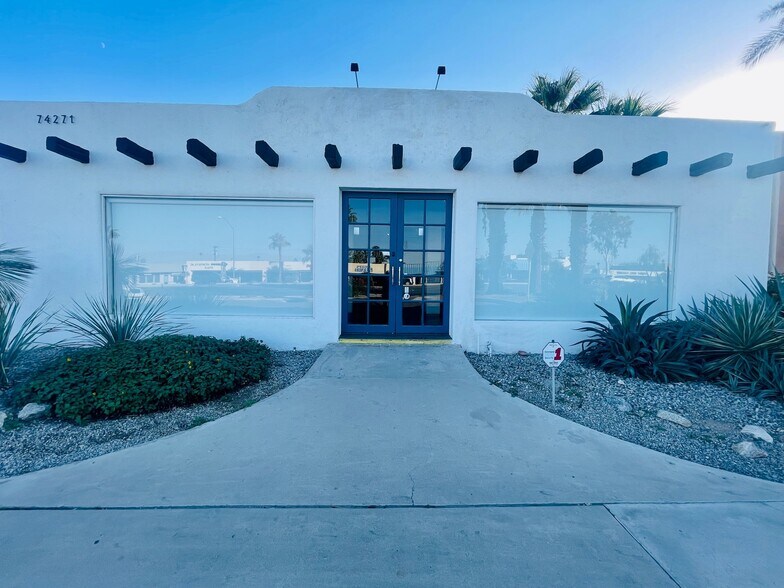 74271 Highway 111, Palm Desert, CA à vendre - Photo de l’immeuble – Image 3 sur 4