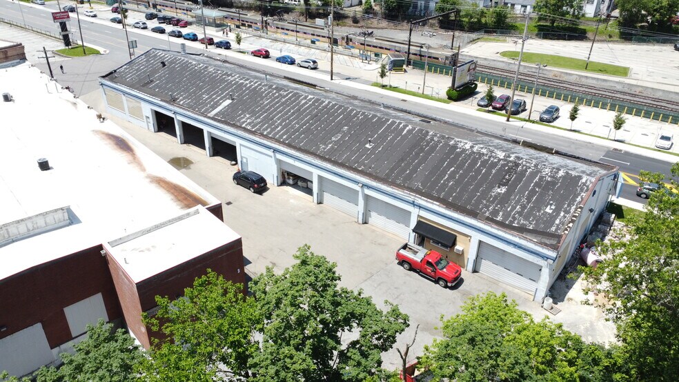 750 Markley St, Norristown, PA à louer - Photo de l’immeuble – Image 1 sur 4