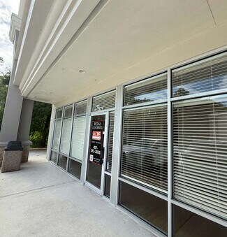 Plus de détails pour 4930-4962 Ridgemoor Blvd, Palm Harbor, FL - Local commercial à louer