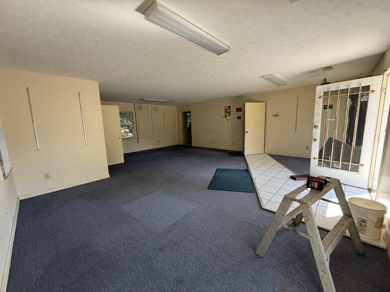 5313 Buena Vista Rd, Columbus, GA à vendre - Photo de l’immeuble – Image 3 sur 15