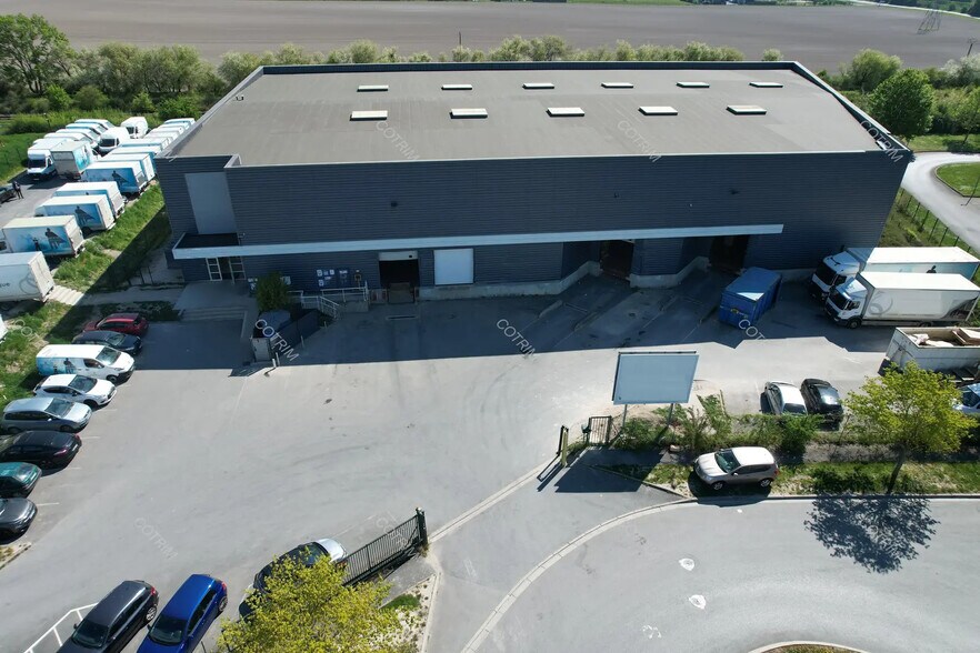 Industriel/Logistique dans Reims à vendre - Photo de l’immeuble – Image 3 sur 7