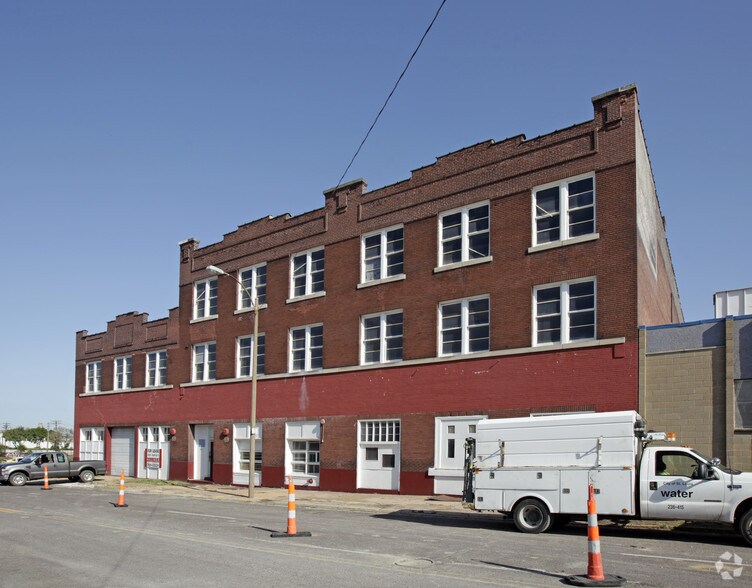 809-819 Cass Ave, Saint Louis, MO à vendre - Photo de l’immeuble – Image 3 sur 3