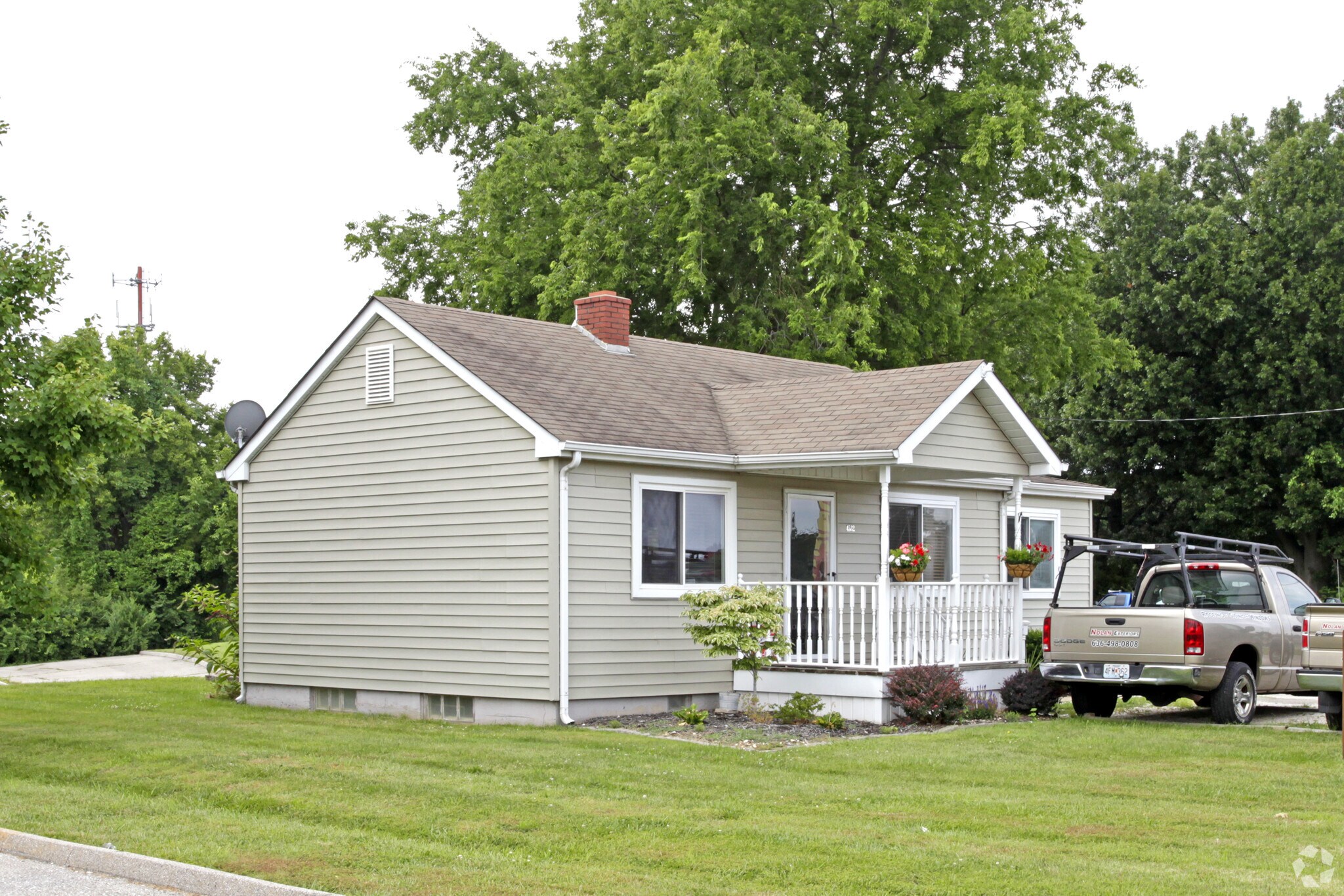 4532 Central School Rd, Saint Charles, MO à louer Photo principale– Image 1 sur 6