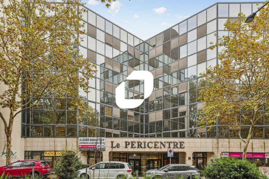 Bureau dans Fontenay-sous-Bois à louer - Photo de l’immeuble – Image 1 sur 13