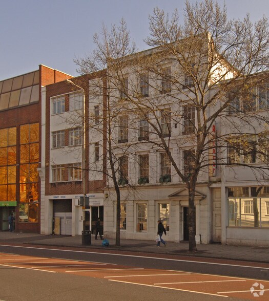 69-71 Newington Causeway, Londres à louer - Photo de l’immeuble – Image 2 sur 4