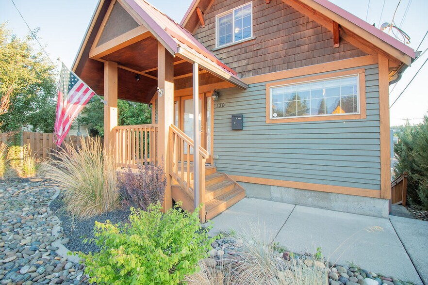 120 N Line St, Moscow, ID à louer - Photo de l’immeuble – Image 2 sur 2