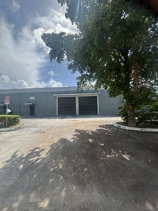 Plus de détails pour 5405-5541 NW 82nd Ave, Miami, FL - Industriel/Logistique à louer