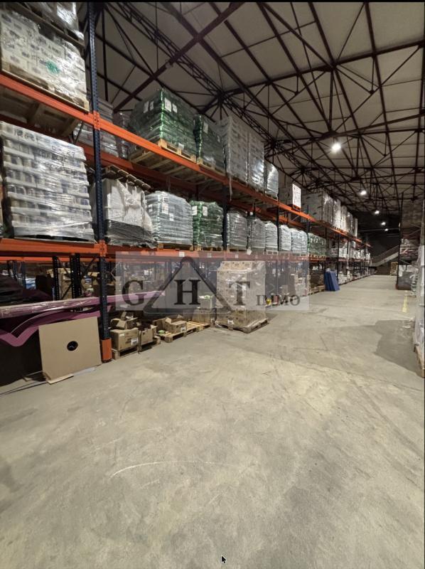 Industriel/Logistique dans Villeneuve-la-Garenne à louer Photo intérieure– Image 1 sur 5