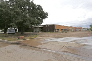 Plus de détails pour 300 S Kirby St, Garland, TX - Industriel/Logistique à louer