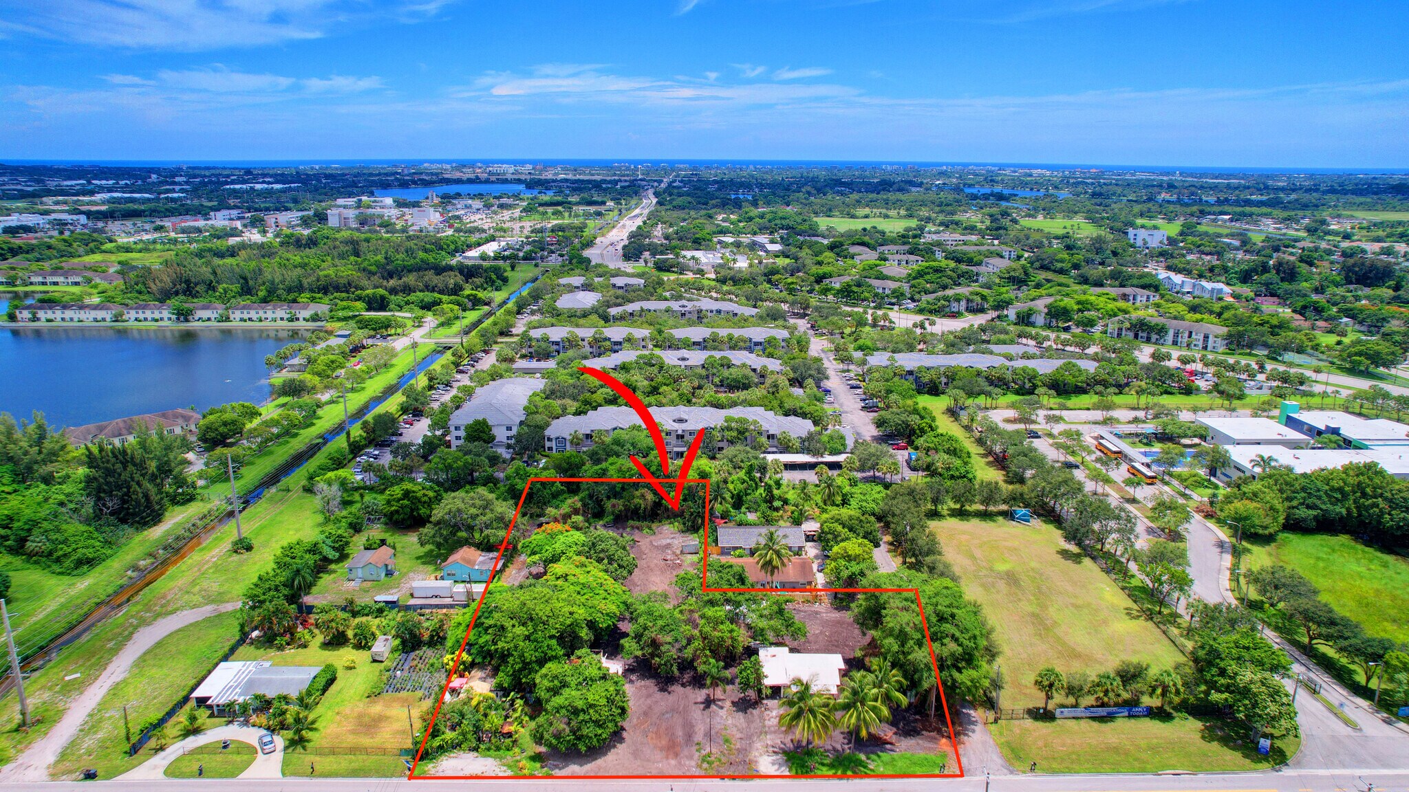 Lake Worth / 1.5 Acres / 2 Parcels portefeuille de 2 biens à vendre sur LoopNet.fr Photo de l’immeuble– Image 1 sur 2