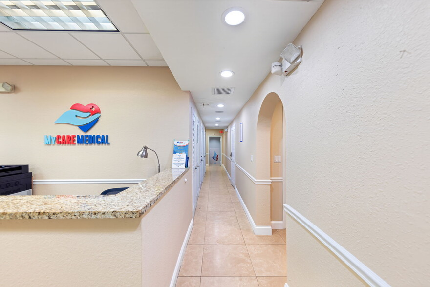 2921 SW 8th St, Miami, FL à vendre - Photo de l’immeuble – Image 2 sur 49